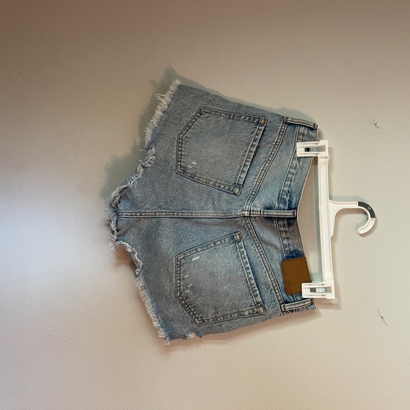 High waisted blue Jean shorts - Picture 2 of 2